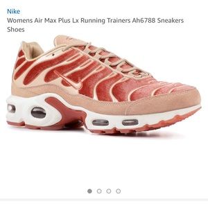 Women’s Nike Air Max Plus. Pink Velvet.